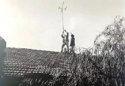 黑白电视机 黑白电视机